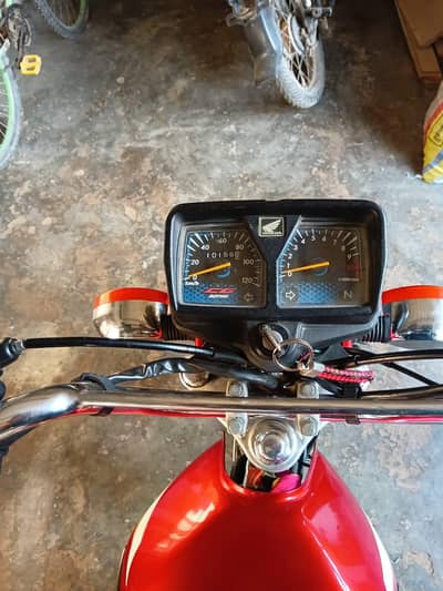 Honda 125 2025 modal all OK