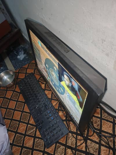 Lenovo thinkcentre All in one urgent sell need money