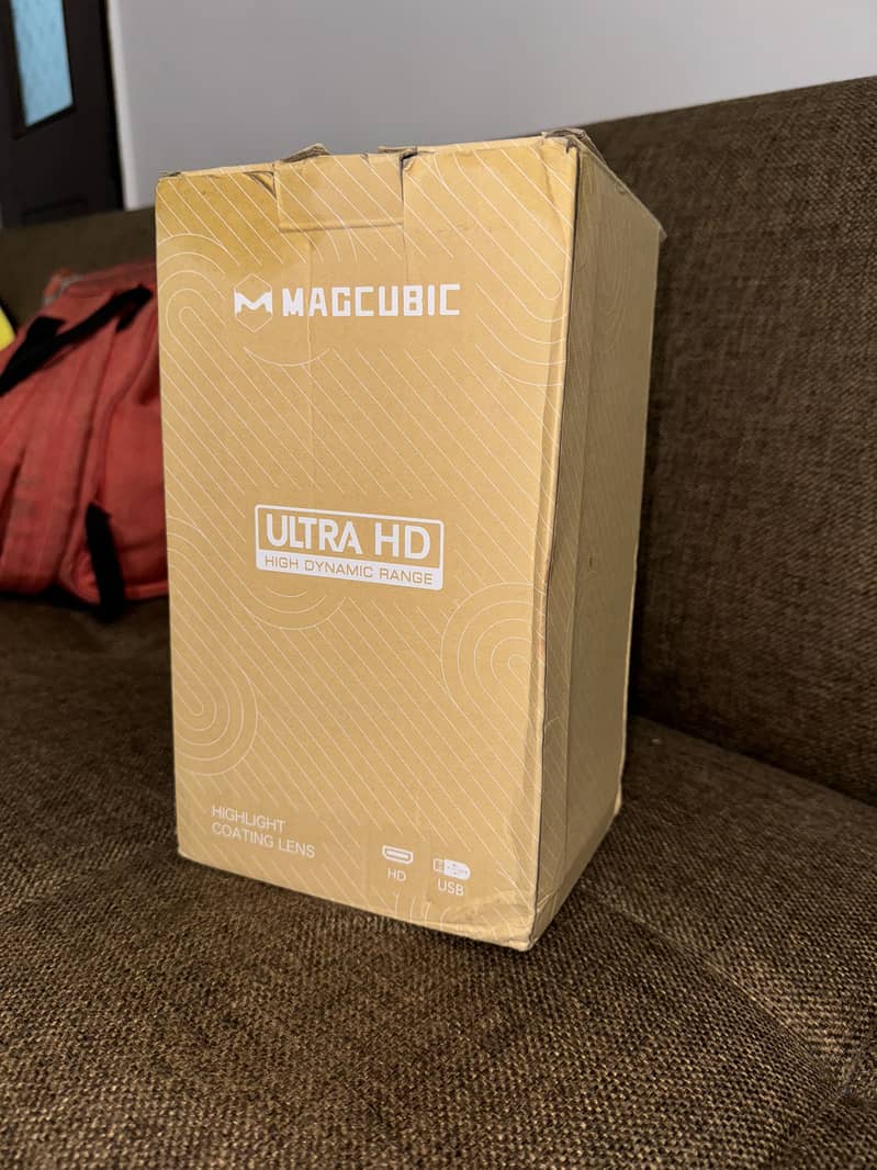 Macubic hy3200 projector 3