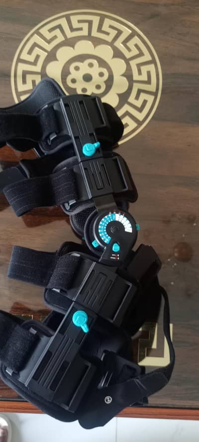 Knee Brace