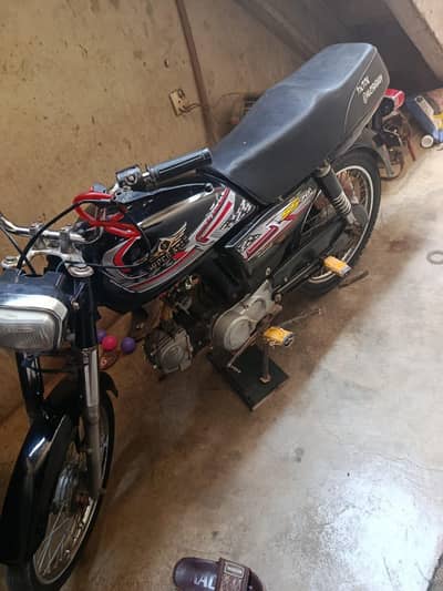 super star red color bike cs look