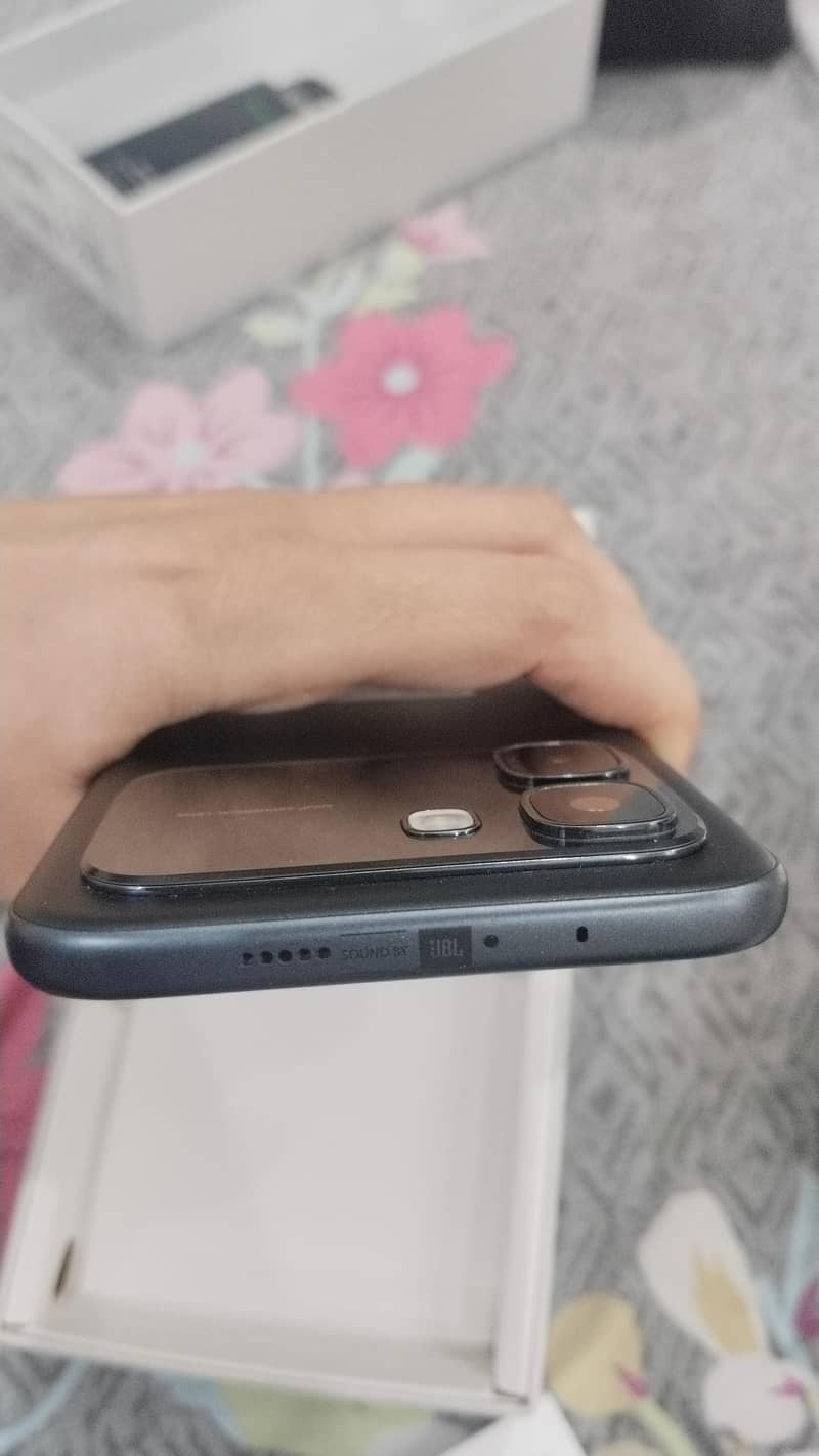 Infinix Note Edge 5