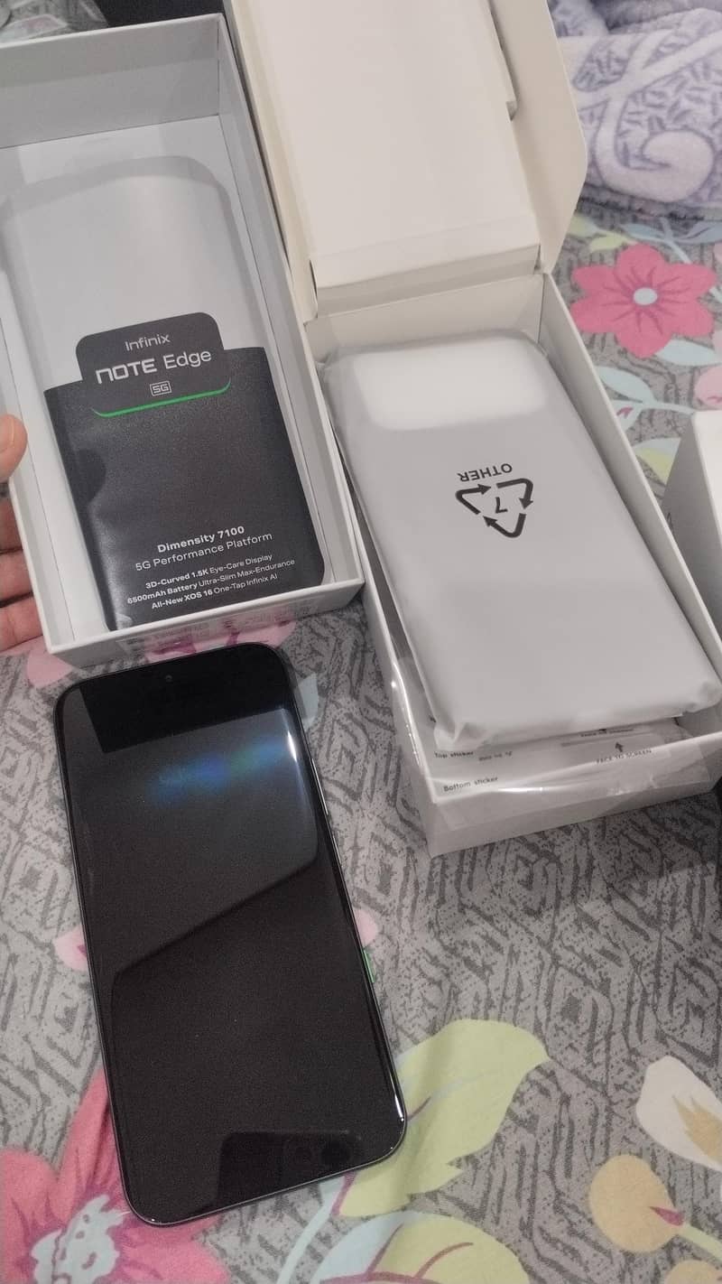 Infinix Note Edge 8