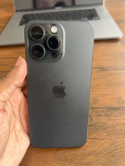Apple iPhone 15 Pro Max