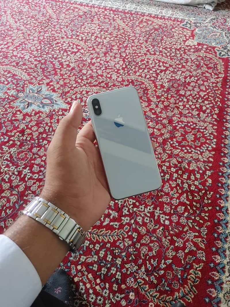 Apple iPhone X 1