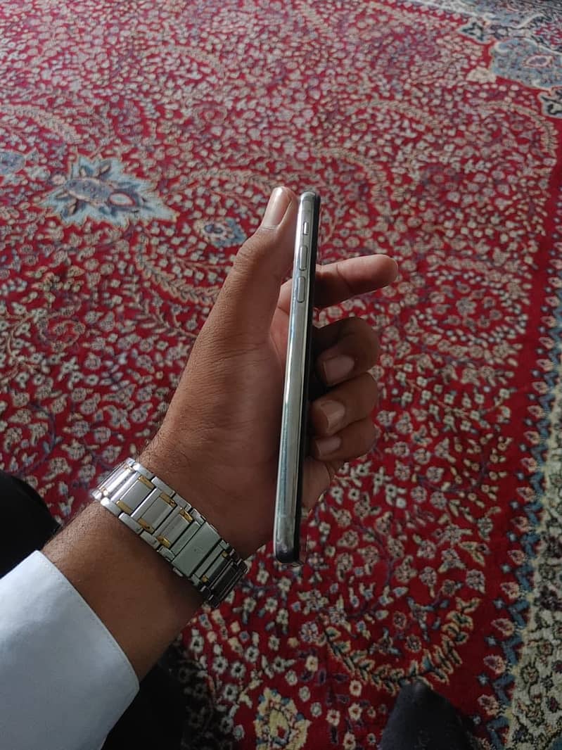 Apple iPhone X 7