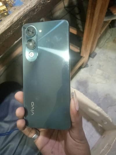 Vivo Y04