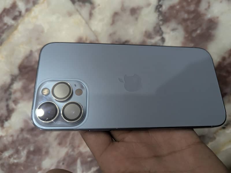 IPHONE 13 PM 6