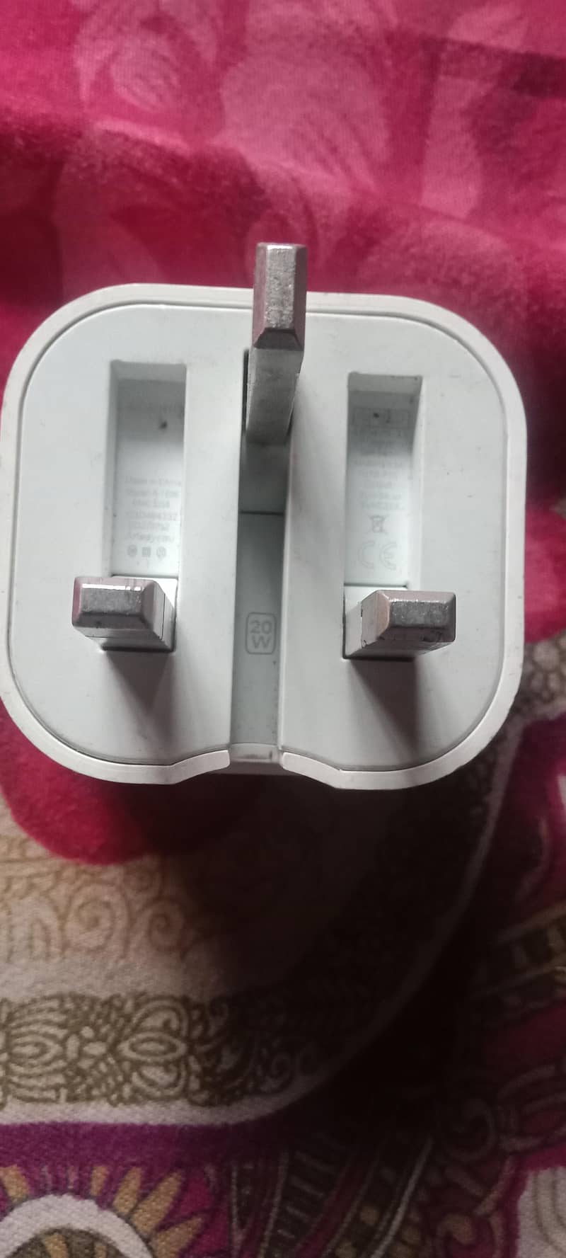 iphone original c-type adapter and data cable 0