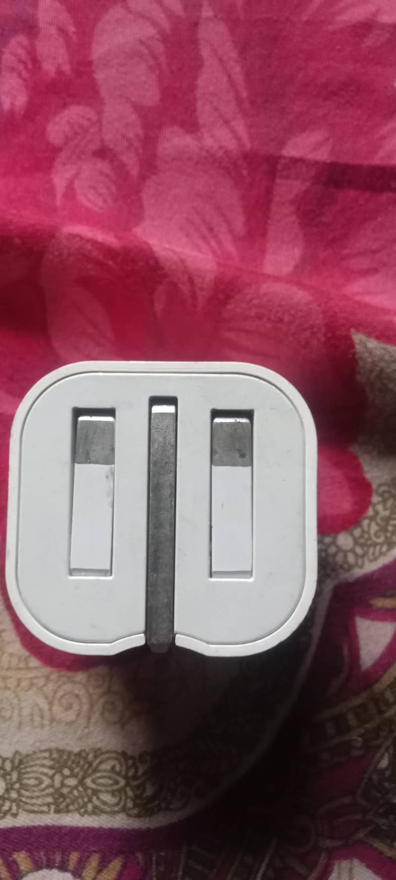 iphone original c-type adapter and data cable 1