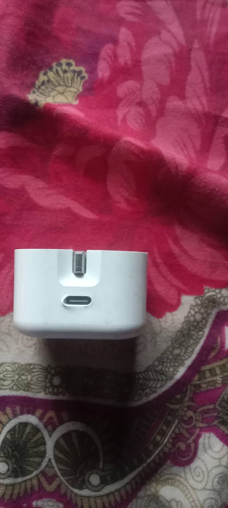 iphone original c-type adapter and data cable 2