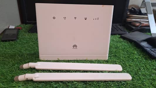  Huawei B315s-936 4G LTE WiFi Router — For Sale