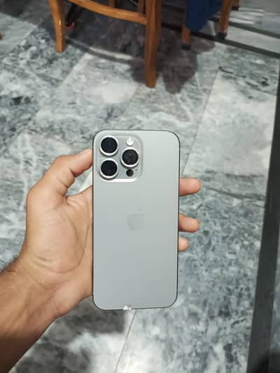 Apple iPhone 15 Pro Max