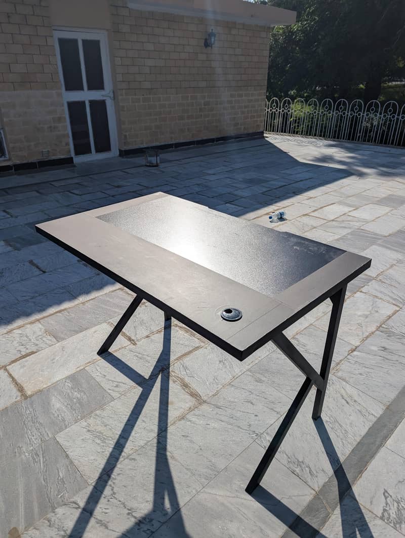 Gaming Computer Table 4