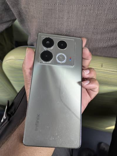 Infinix Note 40