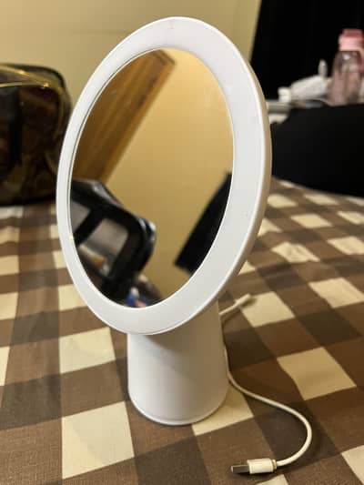 Light mirror