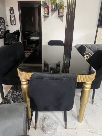 Dinning for sale