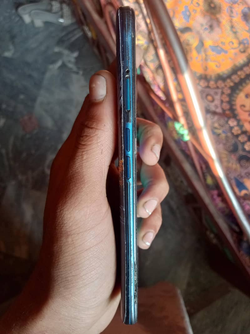 OPPO A9 3