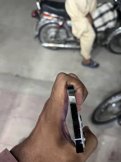 Apple iPhone 13 Pro