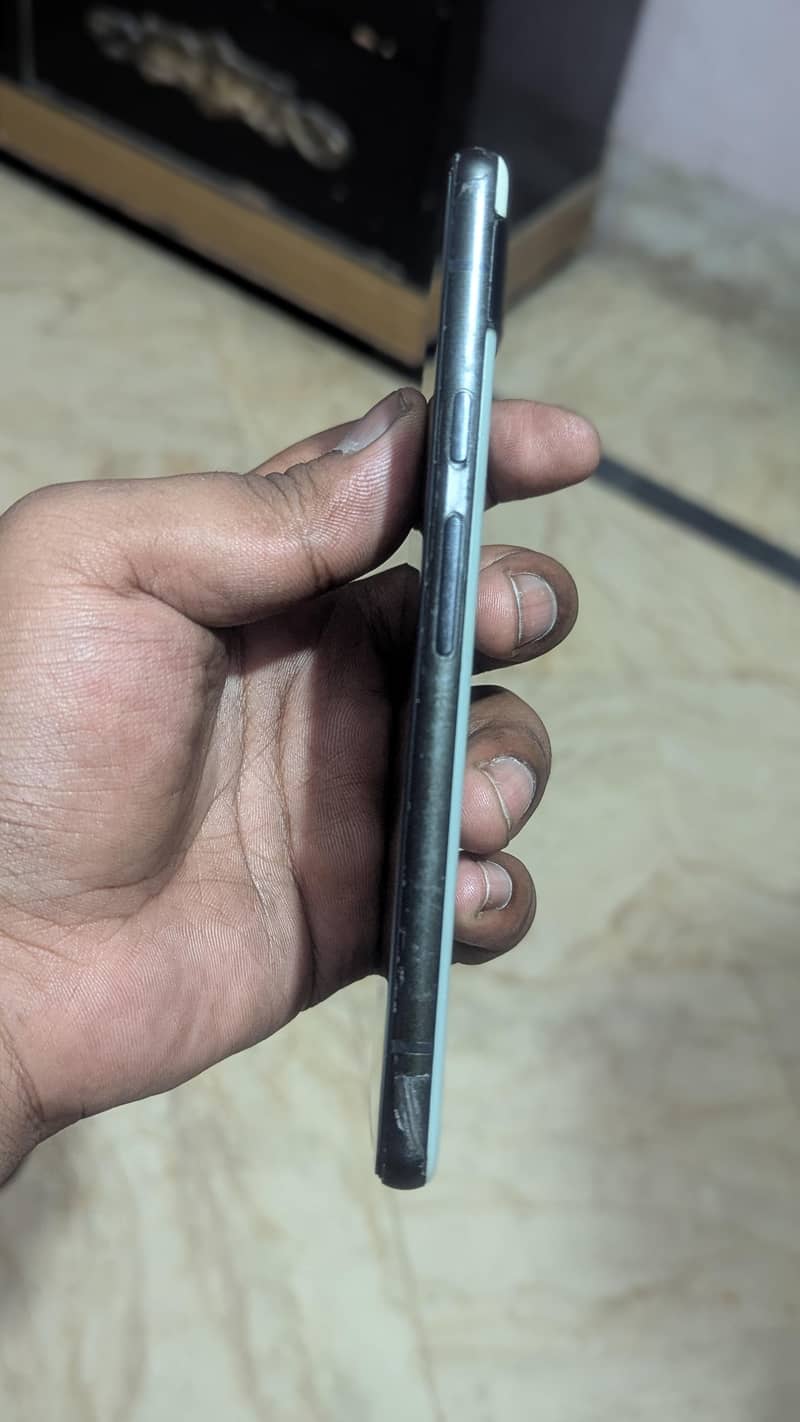 Google Pixel 6a 3