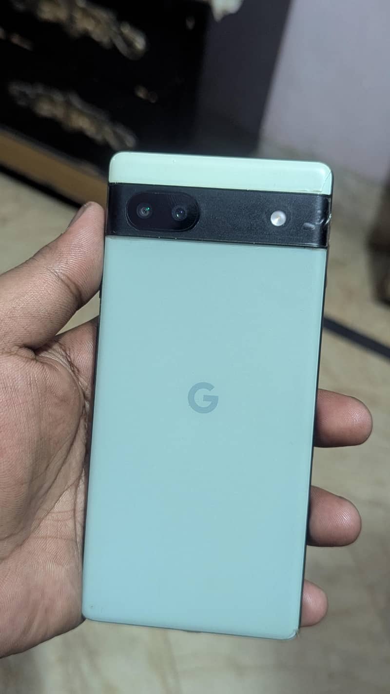 Google Pixel 6a 4