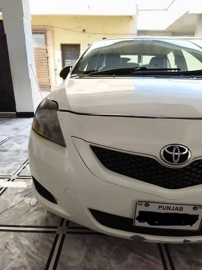 Toyota Belta 2006
