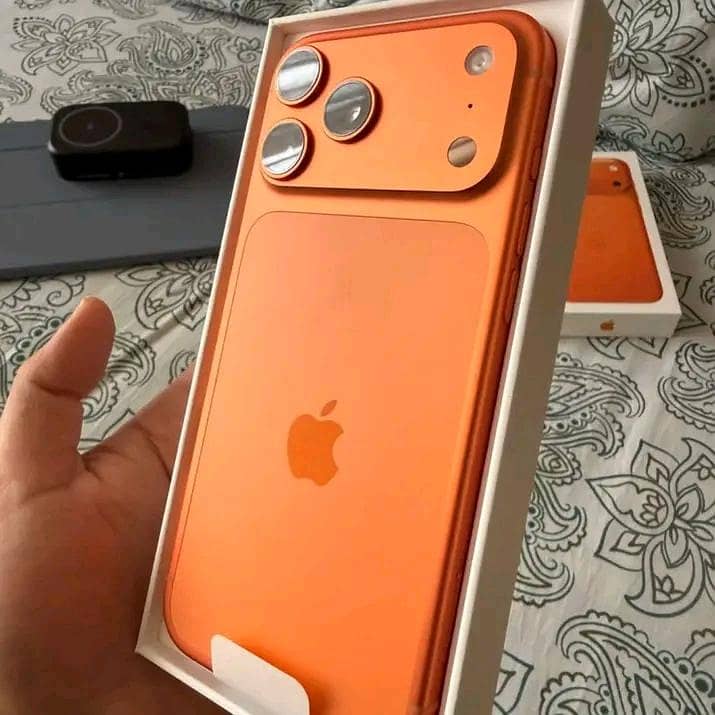 Apple iPhone 17 Pro Max 4