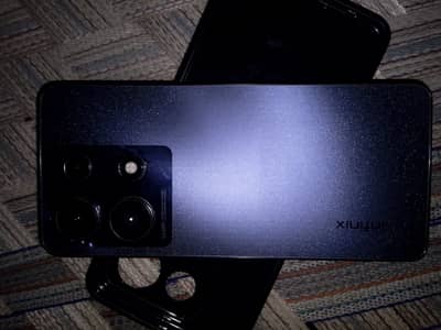 Infinix Note 30