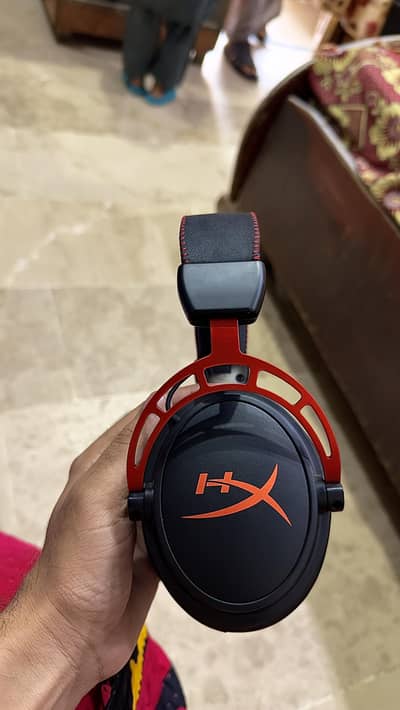 hyper x Alpha gaming headset
