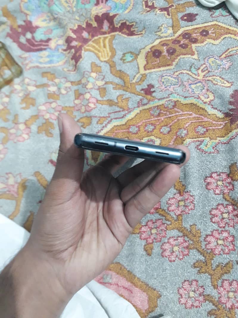 Google Pixel 7a 4