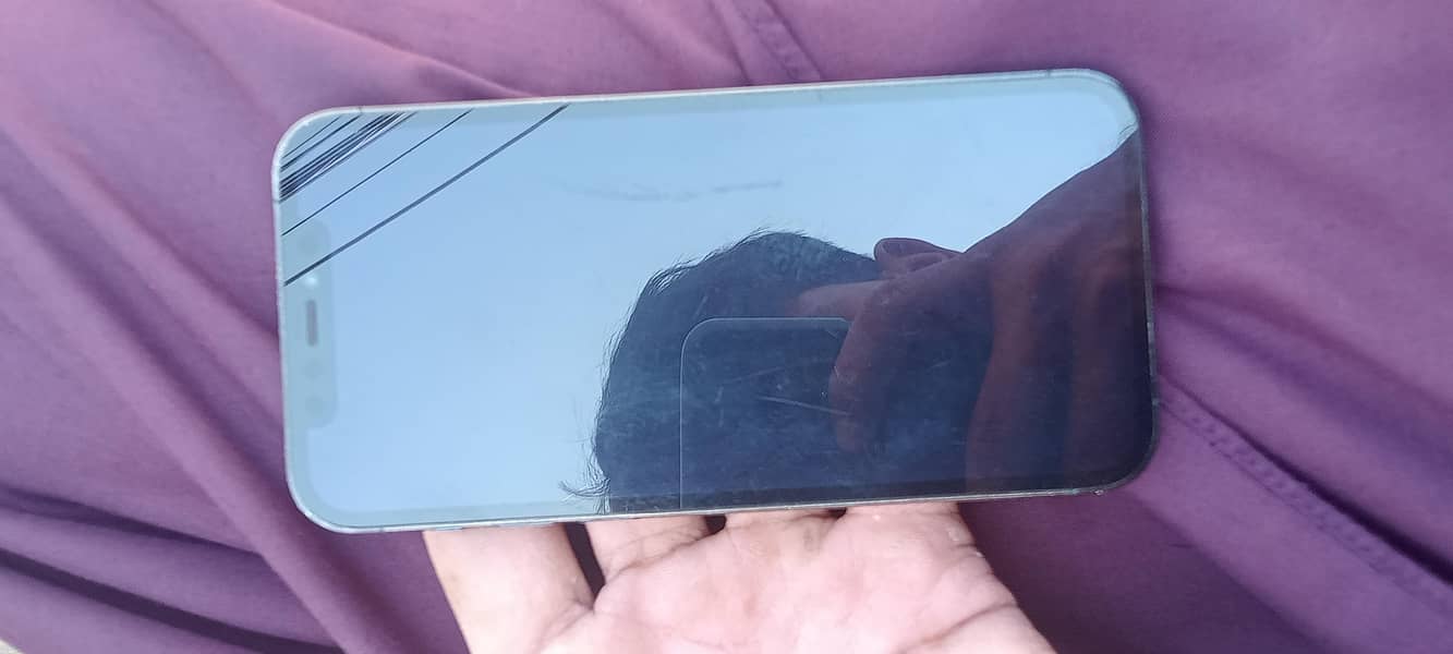 Apple iPhone 12 Pro 2