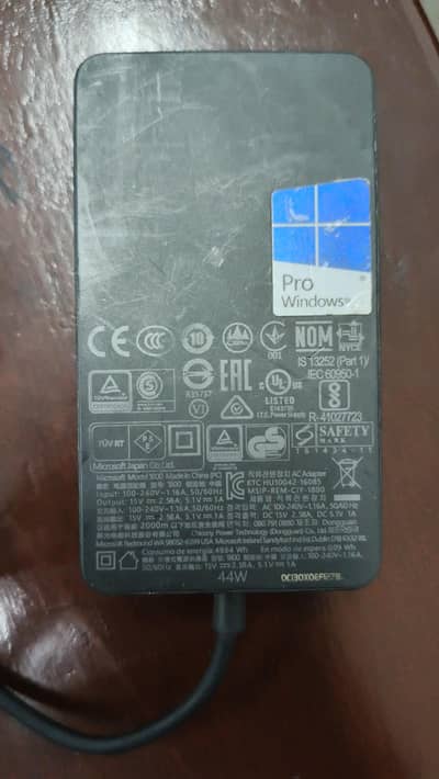 MICROSOFT SURFACE 44 WATTS ORIGINAL CHARGER MAGNETIC