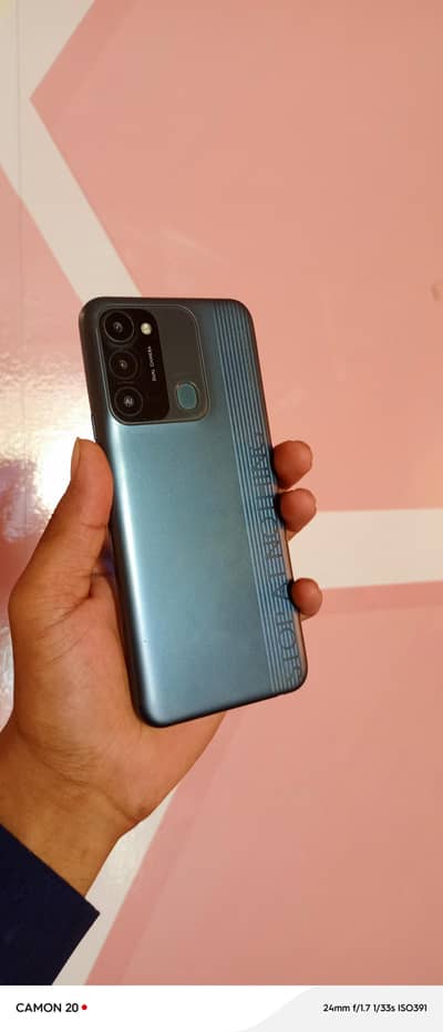 Tecno Spark 8C 4+128 Gb