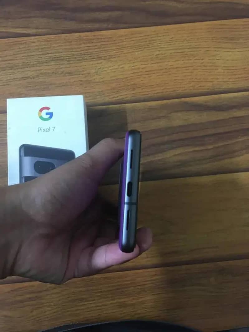 Google Pixel 7 (New) Box Opened 6