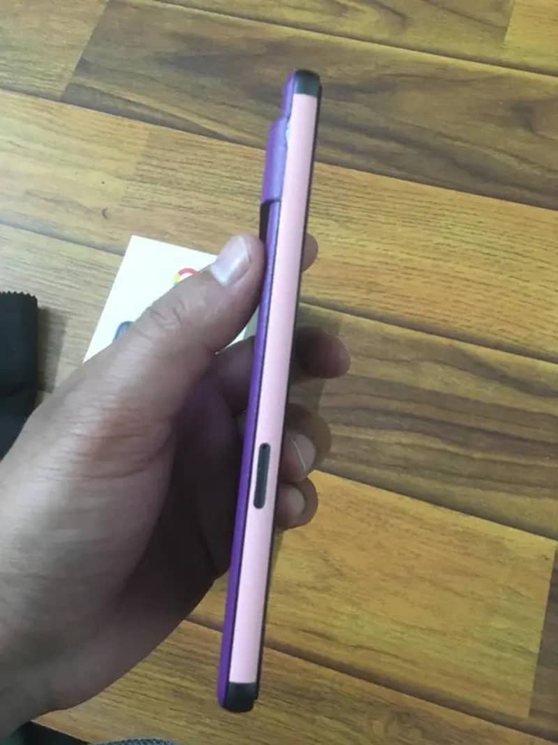 Google Pixel 7 (New) Box Opened 7