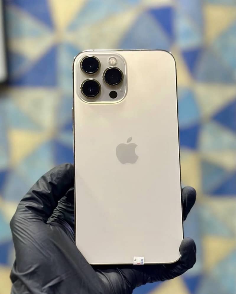 Apple iPhone 13 Pro Max 0