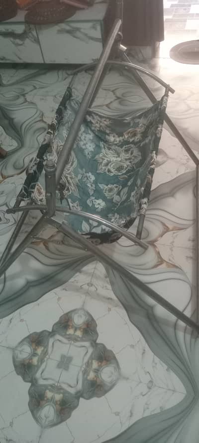 Baby jhula steel stand 4 month use
