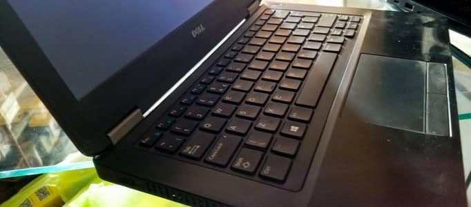 Dell 7480 Core i5 6th Generation 8/256