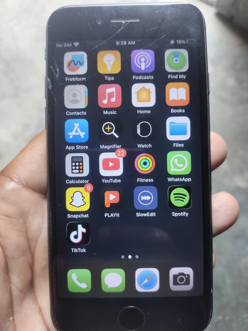 Apple iPhone 8 3