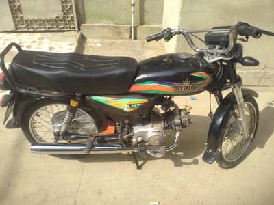 Unique 2022 for sale 9/10 condition