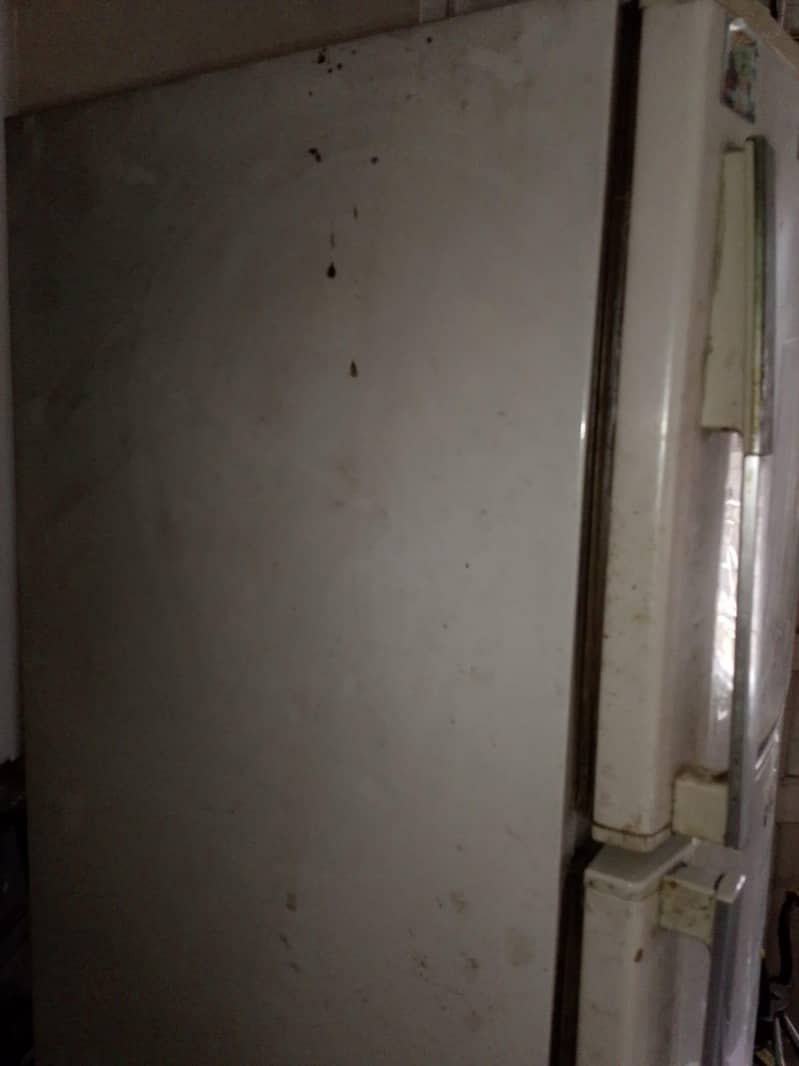 Dawlance Small Fridge 3