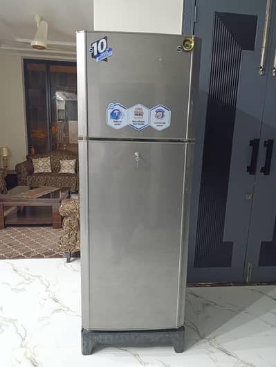 brand new fridge for urgent sale