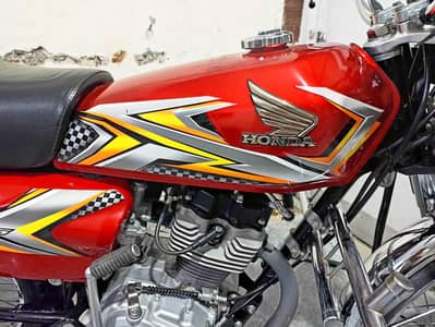 Honda 2025 model 125 cg  03052681698