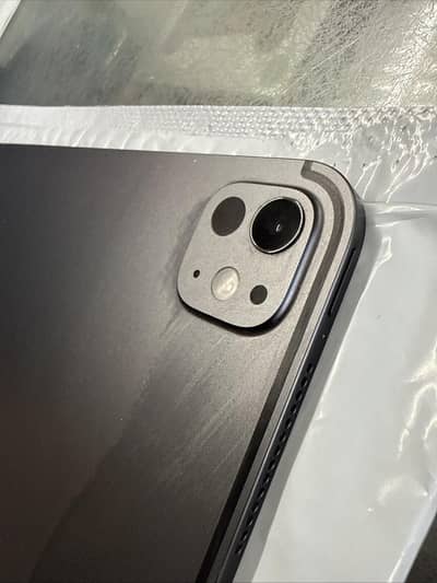 iPad Pro 11-inch M4 – 256GB | Battery 90%