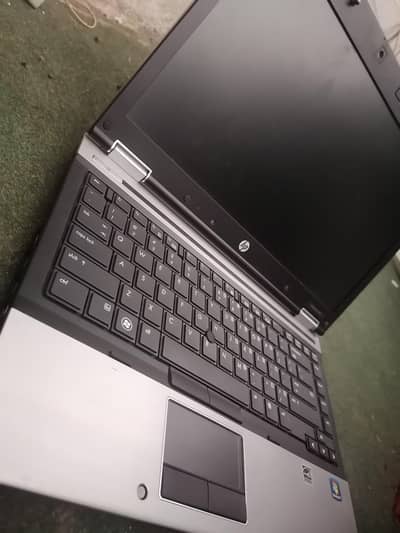 hp cor i5 ist generation, 2 gb ram 250 hard, betry khrb ha,
