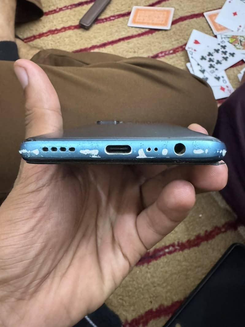 Realme C17 4