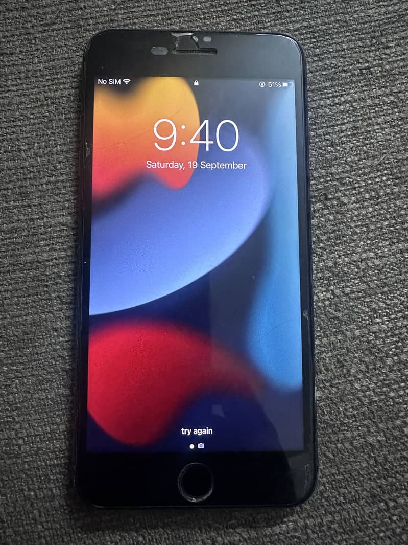Apple iPhone 7 Plus 0