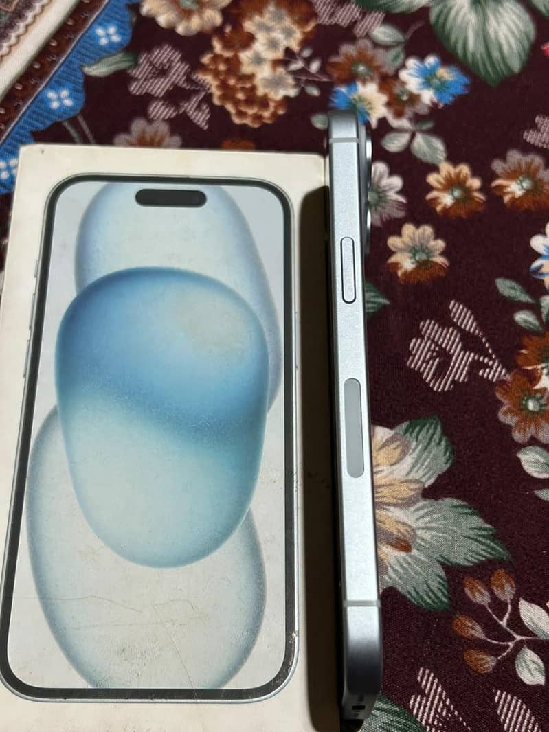 Apple iPhone 15 1