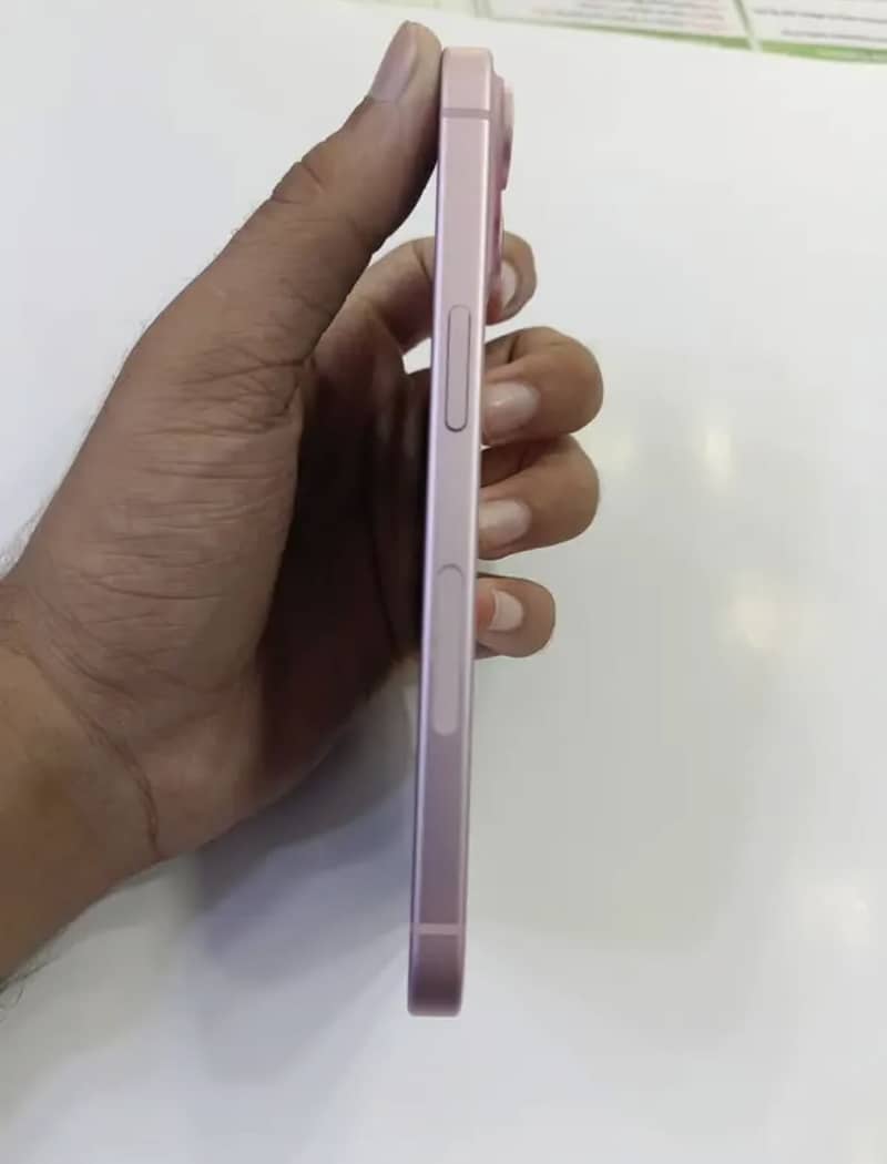 Apple iPhone 15 1