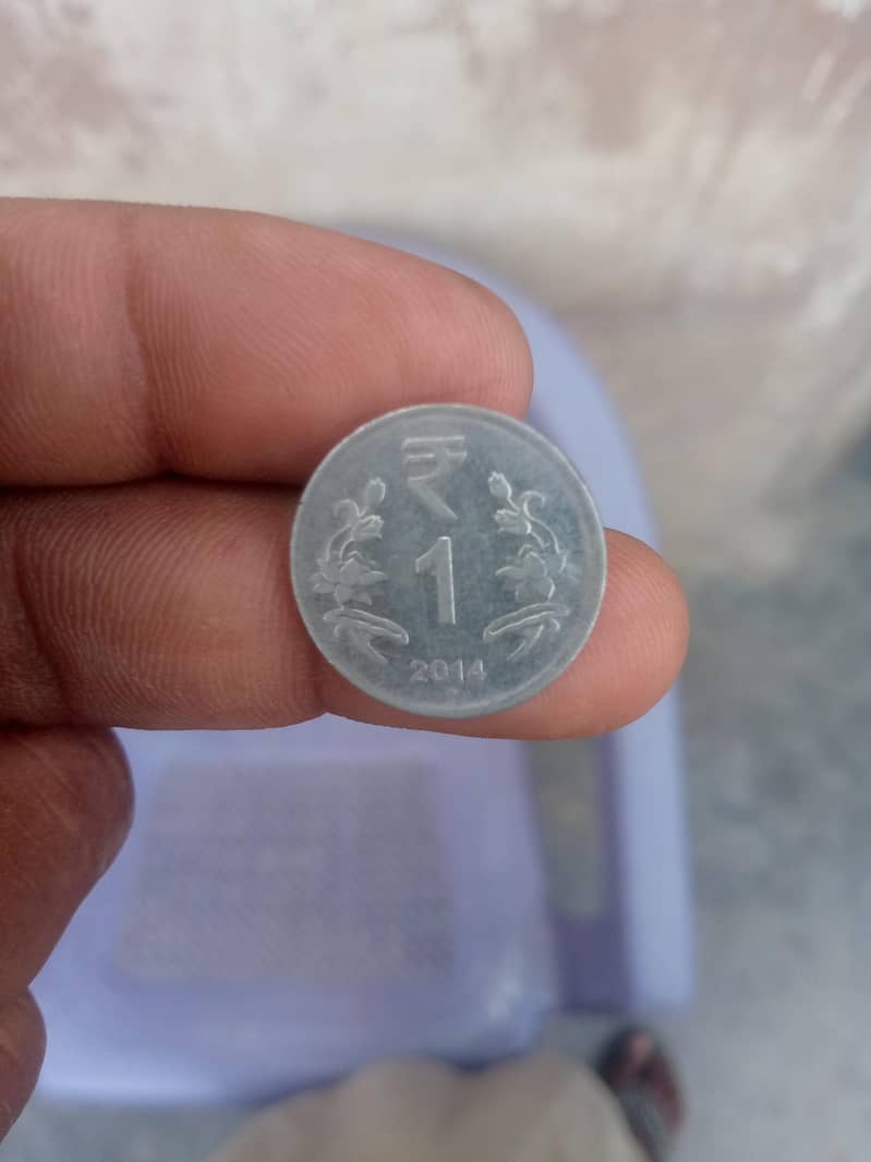 dollar 1